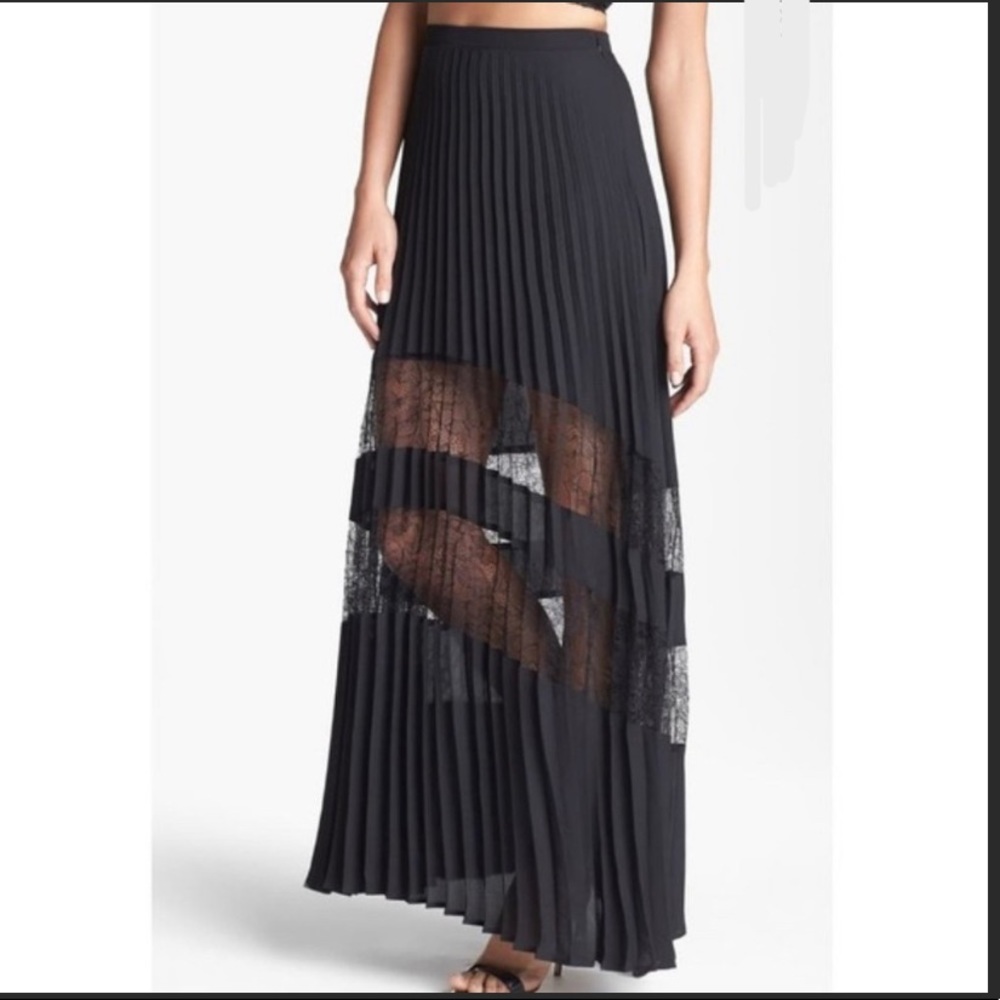 ASTR the Label Pleated Maxi Skirt with Lace Detail